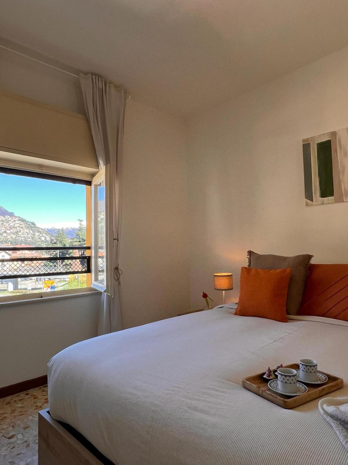 Apartamento La Mansarda Como Exterior foto